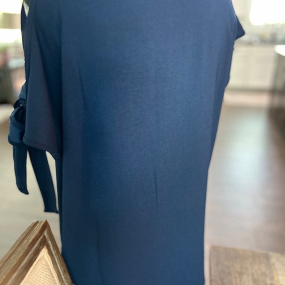 🔷NWOT-STELLA & DOT SIENNA TIE BOW TOP COLD SHOULDER ASYMETRIC🔷 - Picture 12 of 16